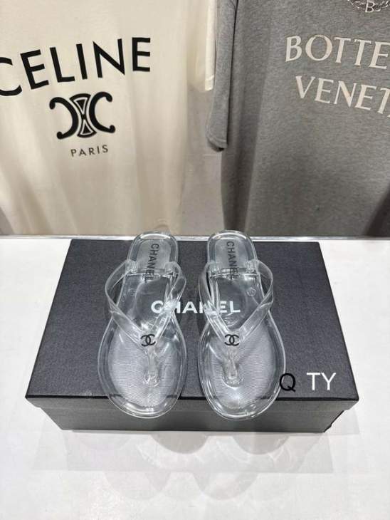 Picture of Chanel Slippers _SKUChanelsz35-40TY05023126